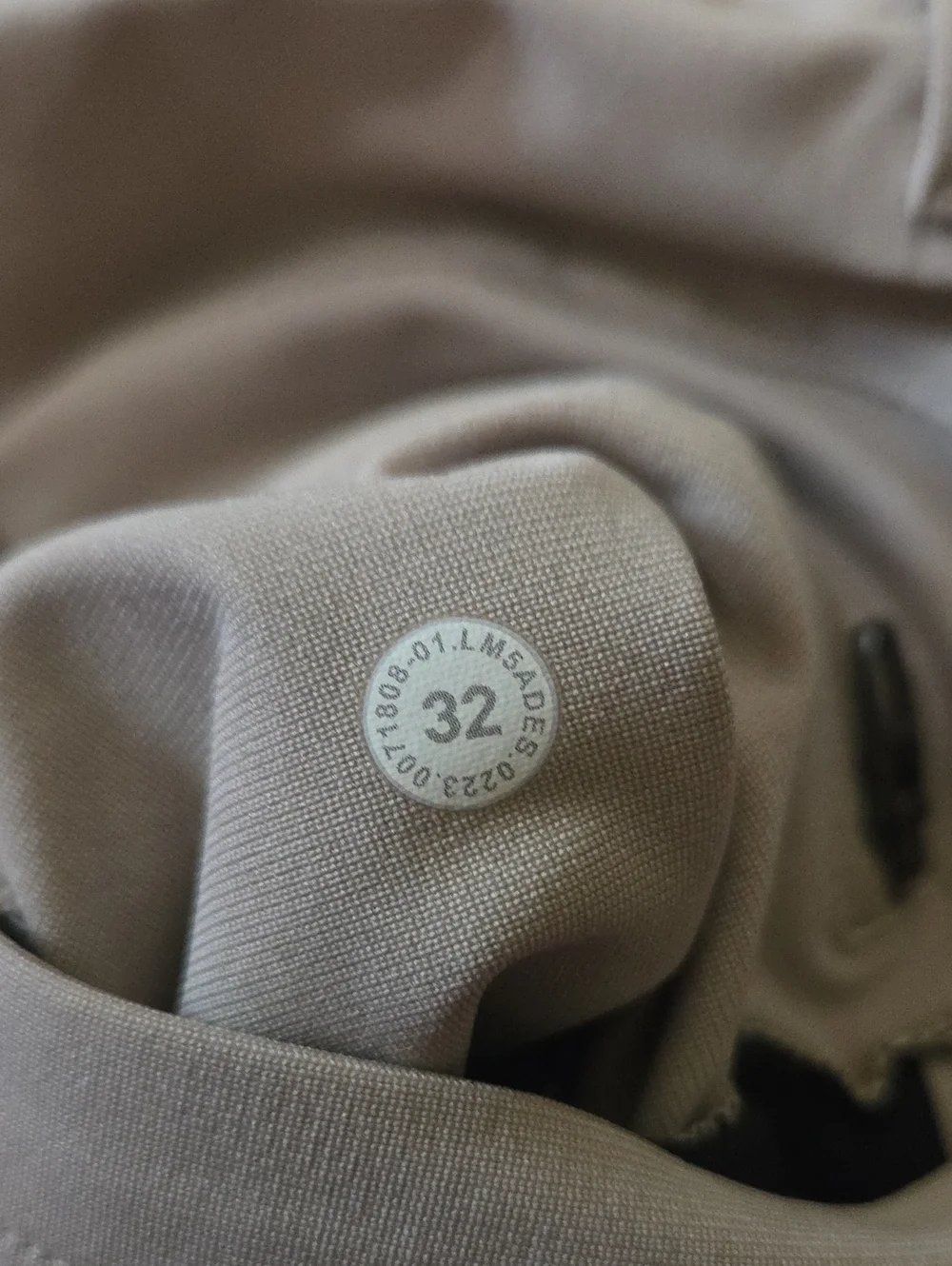 Lululemon Beige Khaki ABC Classic Fit 5 Pocket Pants 30